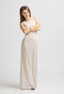 Elbiseli genç kız portresi