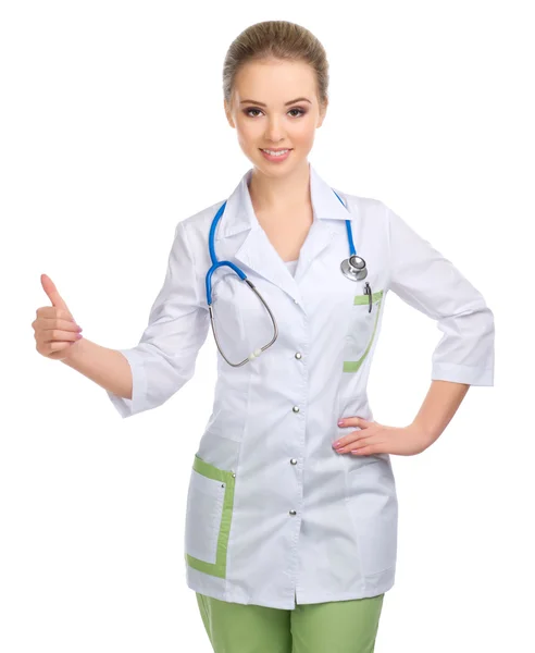 Молодая женщина врач со стетоскопом — стоковое фото