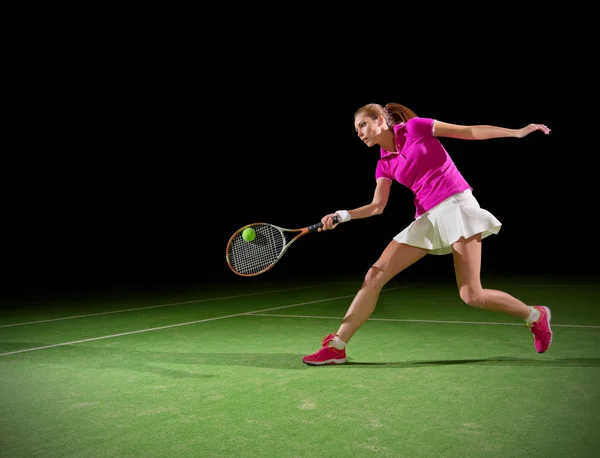 若い女性のテニス選手 — ストック写真