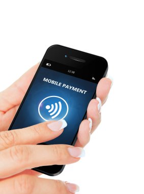 hareket eden telefon ile hareket eden ödeme kullanma w üzerinde tutan el