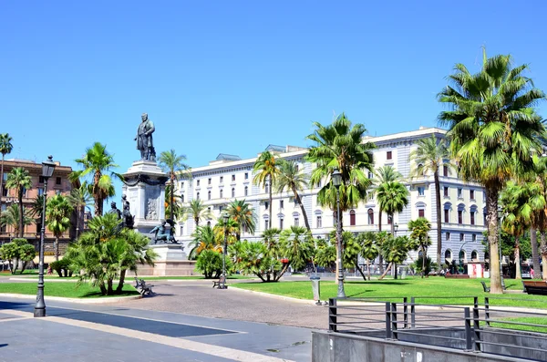 Monumento a Cavour a Roma — Foto Stock