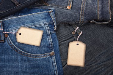 mavi kot kumaş ve fiyat etiketi