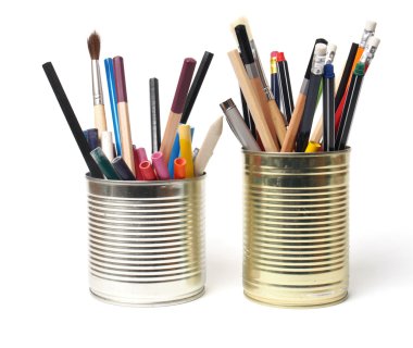 upcycling aksesuarları Teneke kutulara yazma,