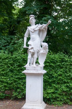 Sanssouci Sarayı (Almanca: Schloss Sanssouci)