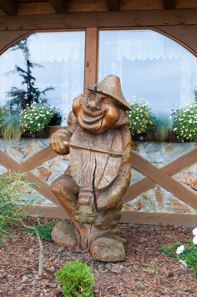 Escultura de madeira — Fotografia de Stock