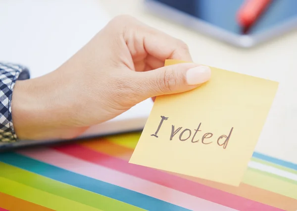 I voted text on adhesive note — Stock Photo, Image