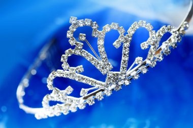 parlak diadem