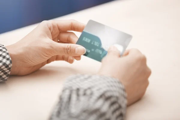 Woman with credit cards — Stock Photo, Image