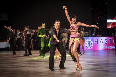 Wroclaw, Polonya - 14 Mayıs 2016: dünya dans spor Federasyonu Uluslararası Latin yetişkin dans, Wroclaw, Polonya için 14 Mayıs sırasında latin dans dans bir Tanımlanamayan dans çift