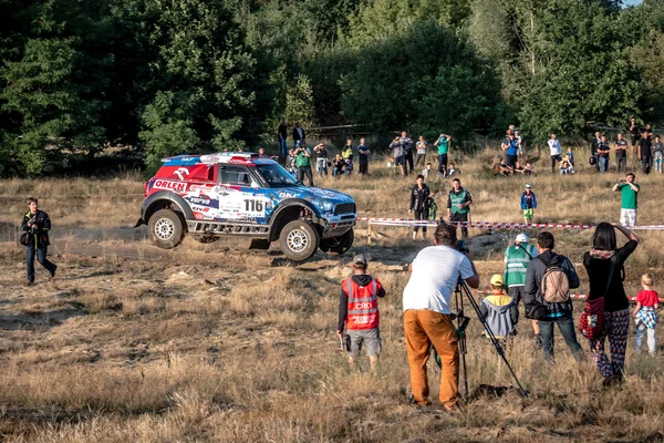 Lotto Baja Polonia ocho rondas de la Copa del Mundo de la FIA de este año para los rallyes de Cross Country — Foto de Stock
