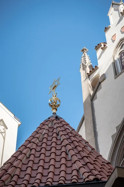 David star on the roof of synagogue — Stock Photo, Image