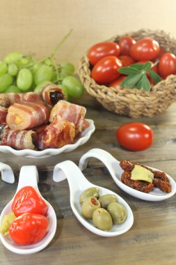 meyve ile doldurulmuş Tapas