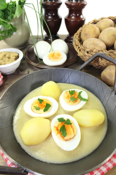 Mustard eggs — Stock Photo, Image