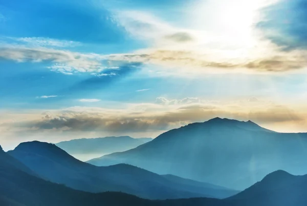 Blue high mountains — Stock Photo, Image