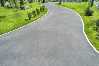 Bisiklet yol yeşil park