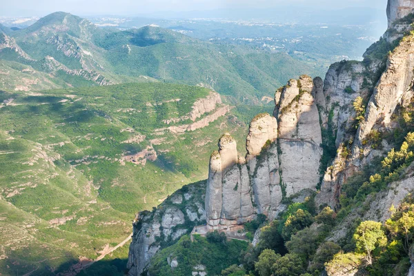 Masyw górski Montserrat oddalony w Barcelona — Zdjęcie stockowe