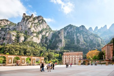 Barcelona'da Montserrat monastery