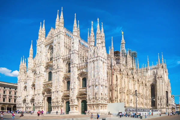 Famoso Duomo Catedral de Milán — Foto de Stock