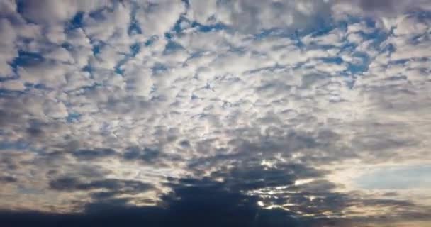 Nuvole Timelapse Sul Cielo Del Tramonto Con Nuvole Tramonto Movimento — Video Stock