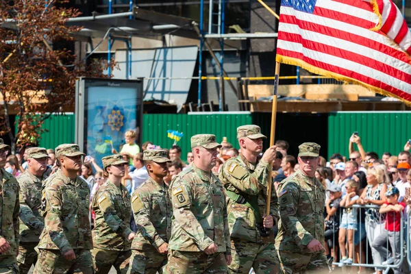 Kiev Ukraine August 2021 Militär Parad Kiev Tillägnad Självständighetsdagen Ukraina — Stockfoto