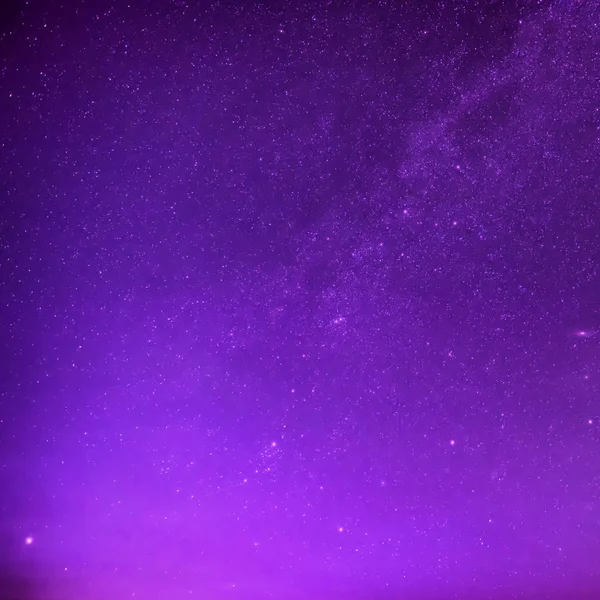 美丽的紫色夜空 — 图库照片