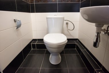 ev floş tuvalet