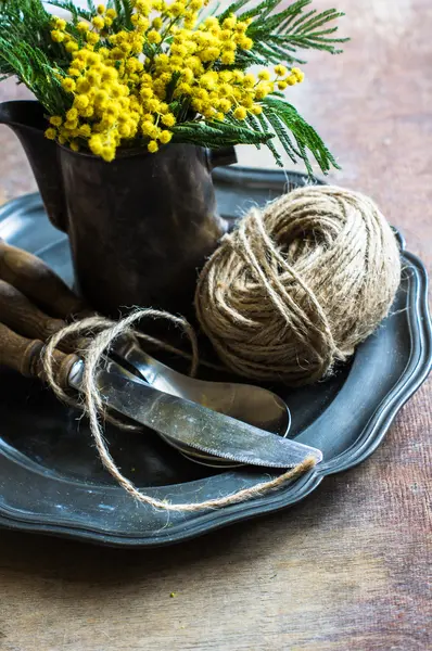 Conjunto de mesa para jantar de Páscoa — Fotografia de Stock