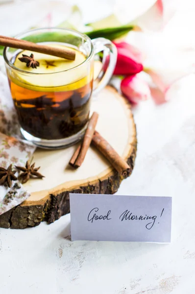 Mulled tea with apple — Stock Photo, Image