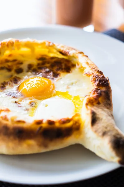 Georgian cuisine - khachapuri — Stock Photo, Image