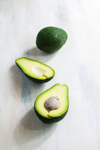 Verse avocado-groenten — Stockfoto