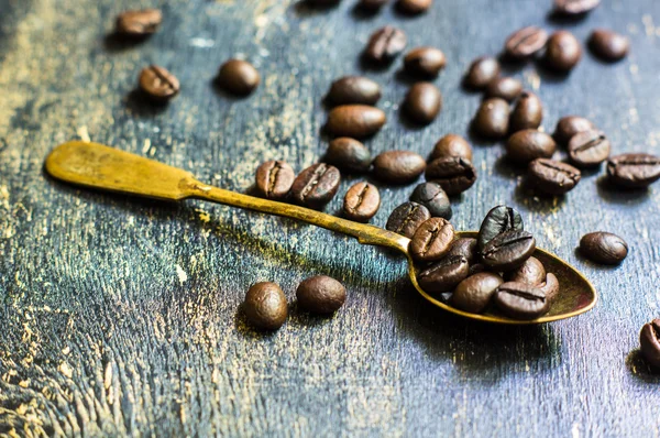 Caffè su sfondo di legno — Foto Stock