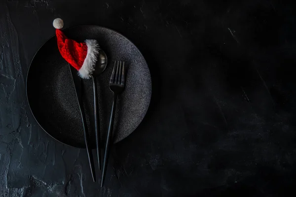 Чорні Мінімалістичні Запонки Однаковими Кольорами Пластиною Прикрашеною Санта Катом — стокове фото
