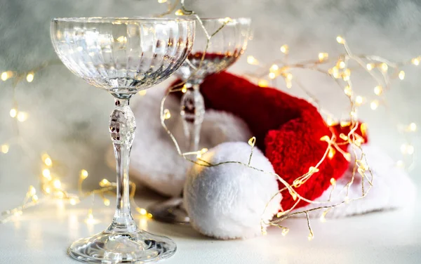 Jul Och Nyårsfest Med Champagneglas Och Ljus — Stockfoto