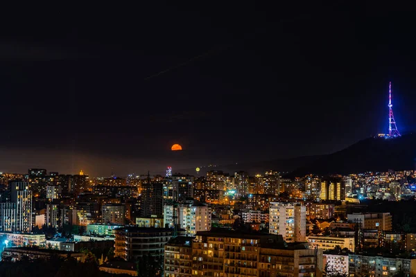 Vznik Superměsíce Května 2021 Nad Centrem Tbilisi Georgii — Stock fotografie