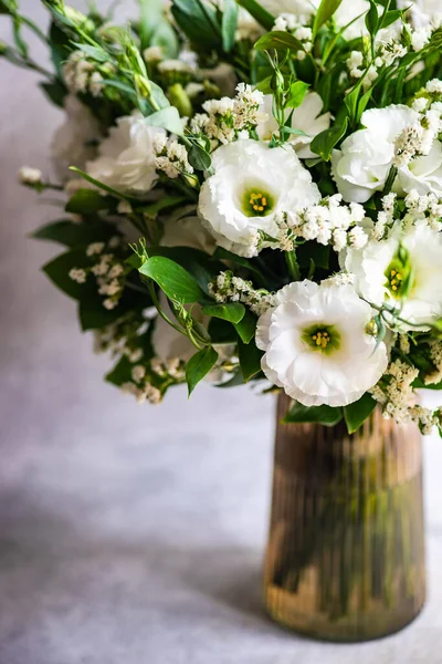 Красиві Білі Квіти Еустоми Літньому Букеті Концепція Подарунка — стокове фото