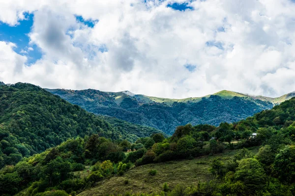 Paisagem Montanhosa Cáucaso Geórgia Vista Verão — Fotografia de Stock