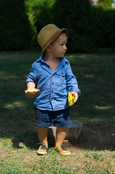 Baby boy porträtt — Stockfoto