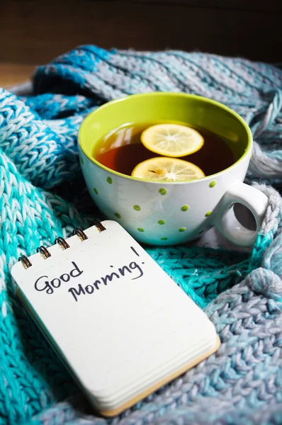 Taza de té y nota de buenos días —  Fotos de Stock