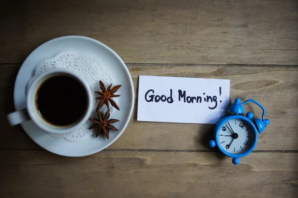 가 시간: 커피와 꽃 — 스톡 사진