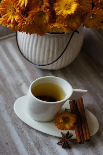 Чашка чая — стоковое фото