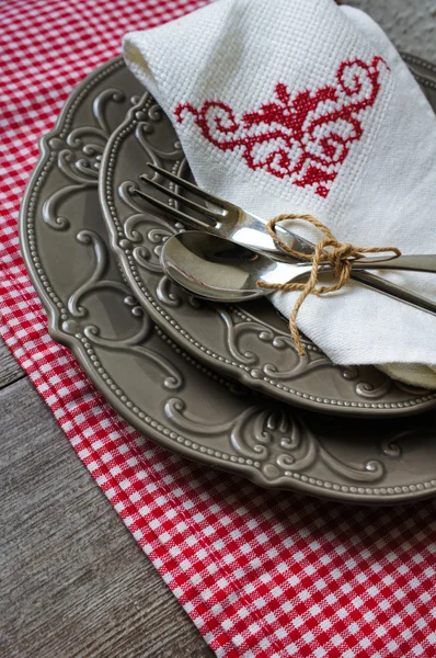 St. Valentin 's festlich gedeckter Tisch — Stockfoto