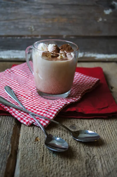 Chocolate with marshmallows in mug — Stock Photo, Image