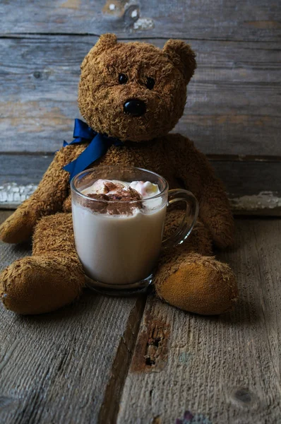 Teddy bear and marshmallow — Stock Photo, Image