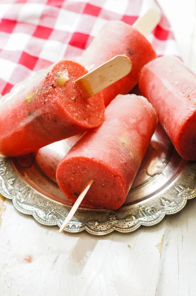 Postre de verano con sandía — Foto de Stock