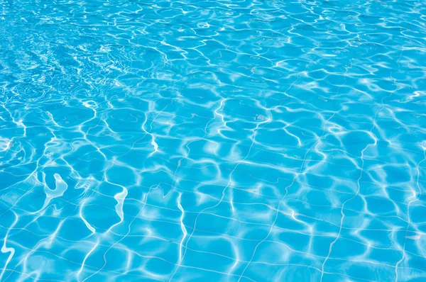 Venkovní bazén — Stock fotografie