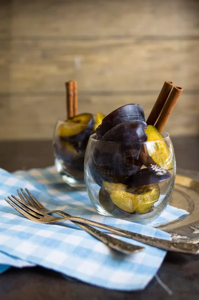 Sweet plum dessert — Stock Photo, Image