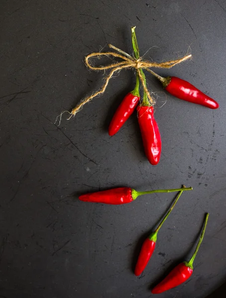 Pittige chili peppers — Stockfoto