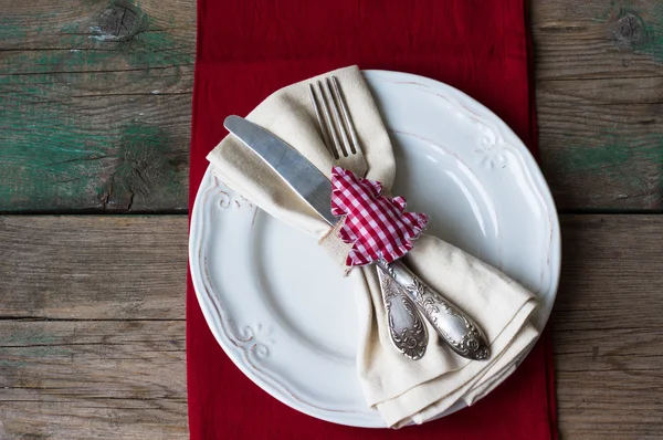 Weihnachtstisch gedeckt — Stockfoto