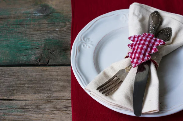 Weihnachtstisch gedeckt — Stockfoto