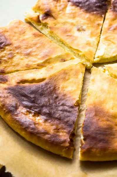 Traditional georgian dish - khachapuri — Stock Photo, Image